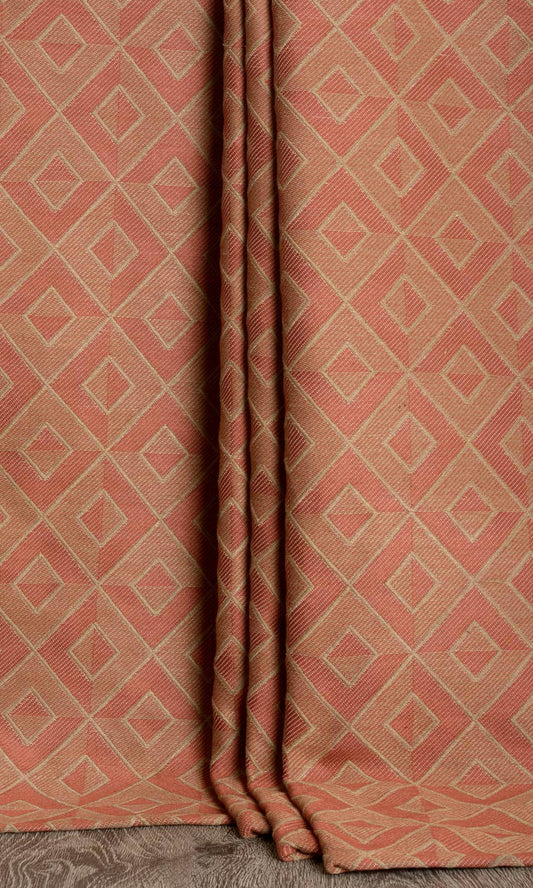 Argyle Patterned Blinds (Brick Red/ Brown)