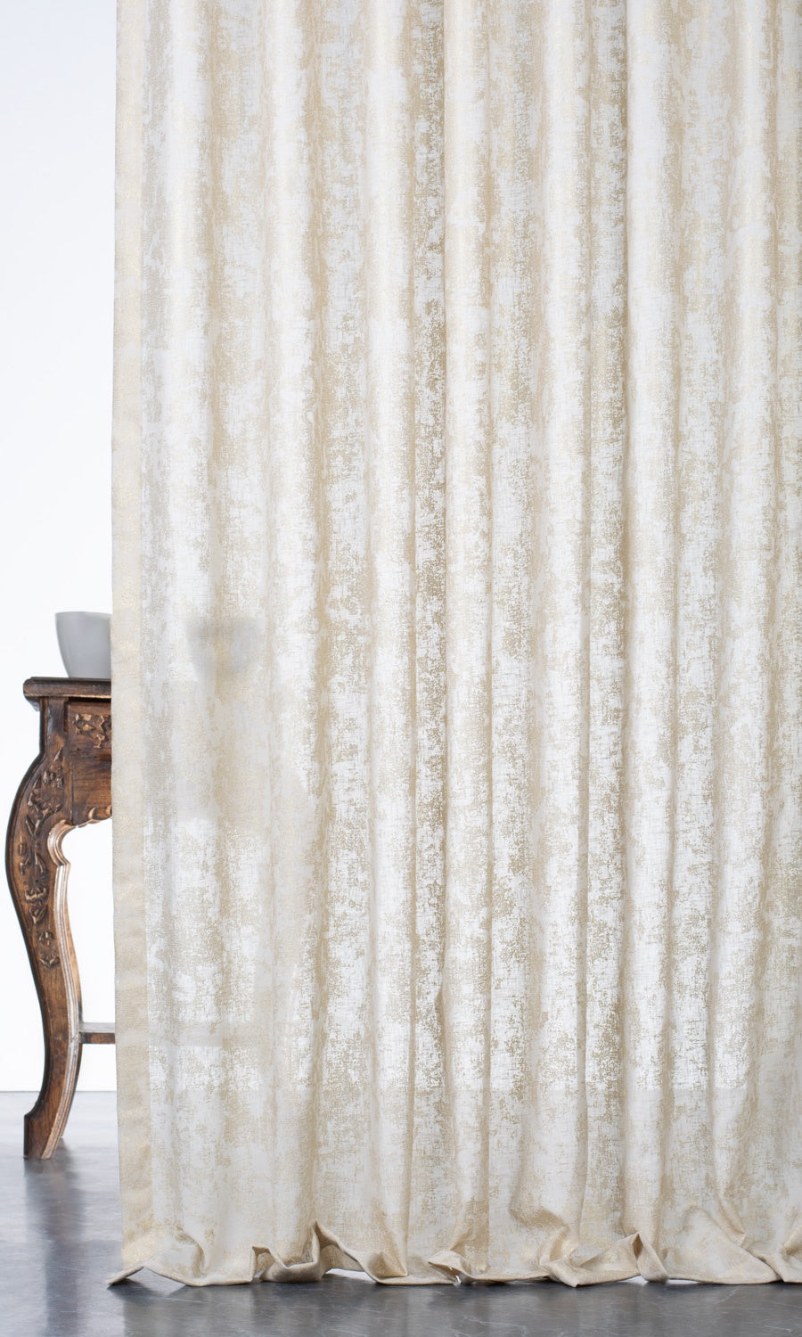 Metallic Print Semi-Sheer Window Treatments Fabric Sample (Cream/ Gold)