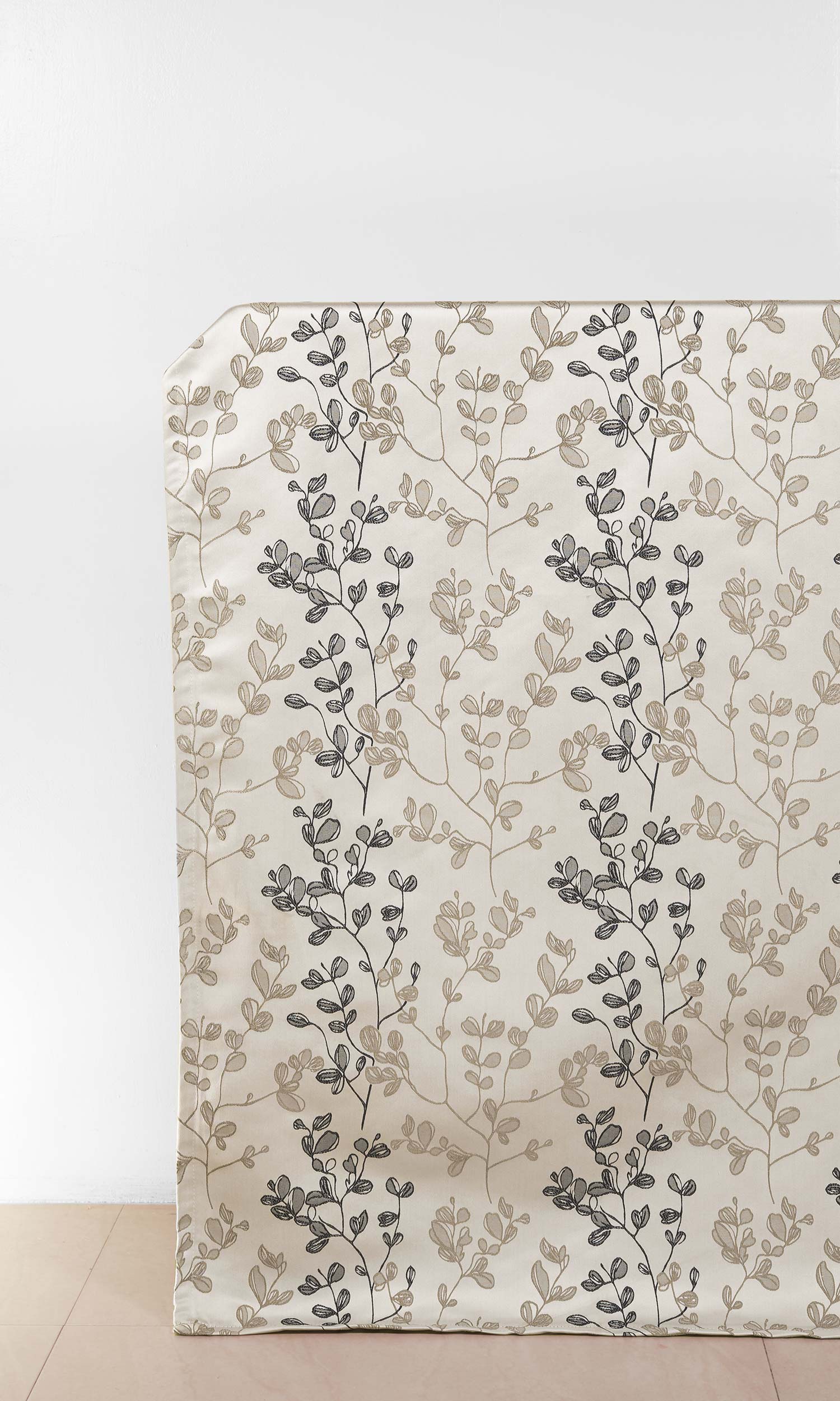 Floral Home Décor Fabric Sample (White/ Black/ Beige/ Gray)