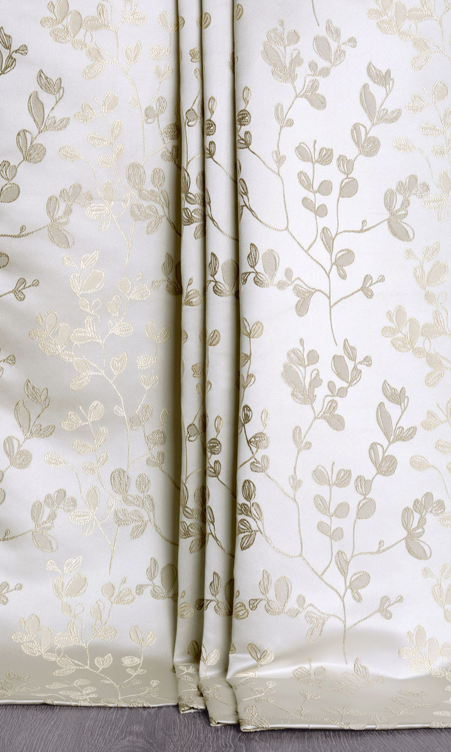 Floral Home Textile Fabric Material Sample (Cream/ Beige)
